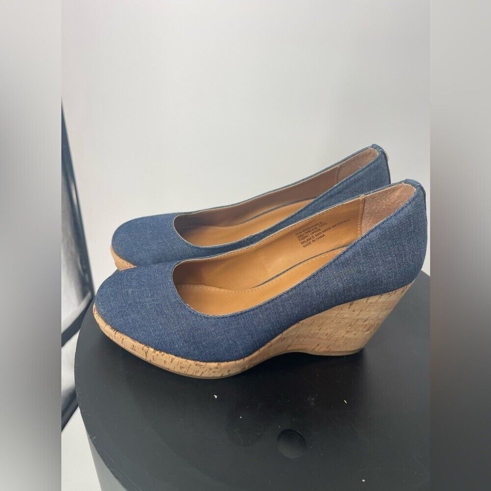 G.H. Bass & Co. Denim Wedge Heel Pumps Comfortable Classic Shoes size‎ 5.5